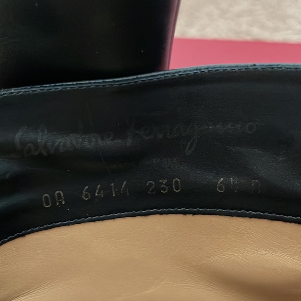 Salvatore Ferragamo boots - Picture 4 of 10